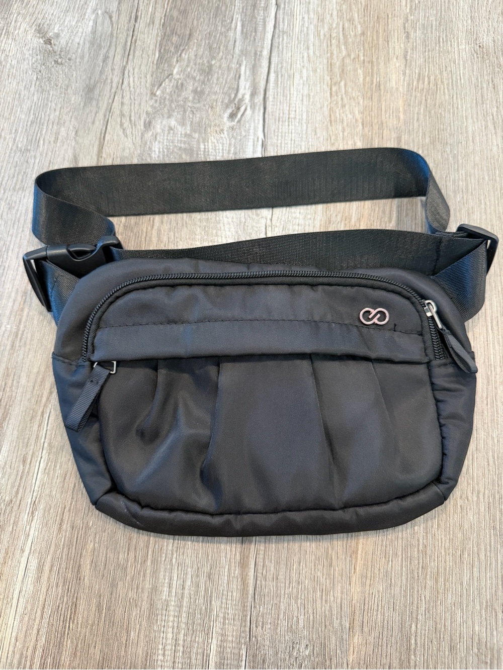 CALIA Carrie Underwood Black Nylon Belt Bag Crossbody Fanny Pack